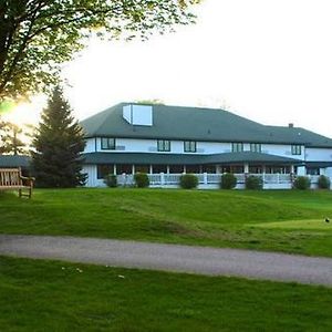 The Leland Lodge